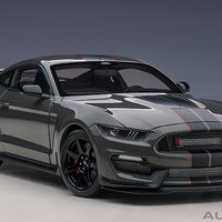 FORD SHELBY GT-350R (LEAD FOOT GREY W/ BLACK STRIPES) 1:18 - AUTOART