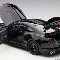 *PRE-ORDER* FORD SHELBY MUSTANG GT350R (SHADOW BLACK W/ BLACK STRIPES) 1:18 DIECAST