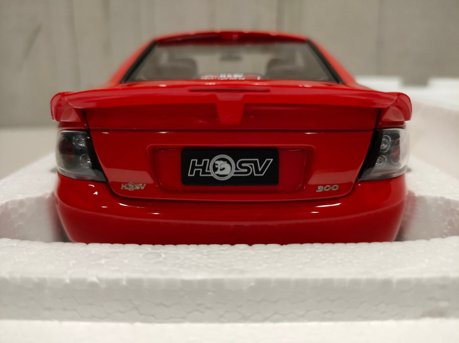 1:18 HSV GTS COUPE SERIES 2 RED AUTOART DIECAST