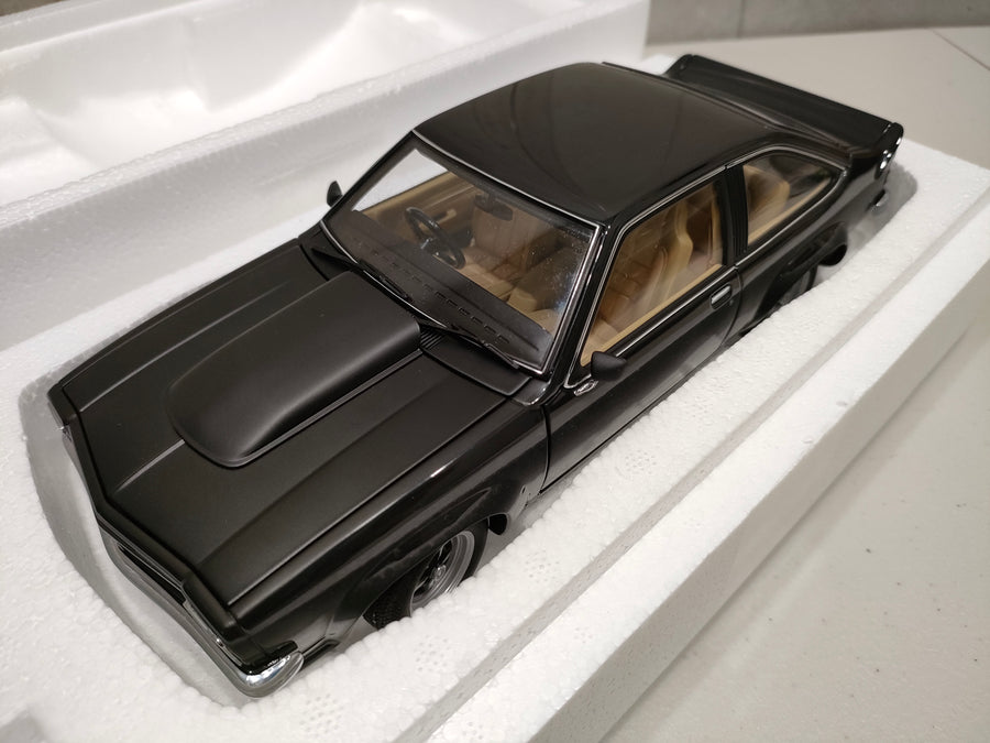 HOLDEN LX TORANA SS A9X OPTION - TUXEDO BLACK - 1:18 SCALE - DIECAST MODEL - AUTOART