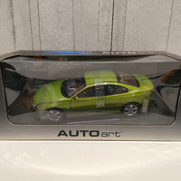 Holden V2 Monaro CV8 in Hothouse Green with Black Trim - 1:18 Scale - AUTOART