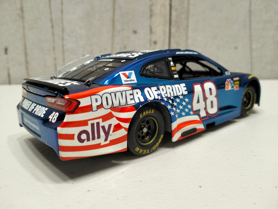 JIMMIE JOHNSON 2018 LOWE'S POWER OF PRIDE 1:24 ELITE COLOUR CHROME DIECAST 1 OF 40