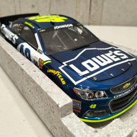 JIMMIE JOHNSON 2017 LOWE'S 1:24 ELITE COLOUR CHROME DIECAST 1 OF 24