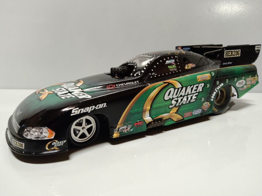 AUTO WORLD NHRA 2009 TONY PEDREGON QUAKER STATE CHEVY IMPALA FUNNY CAR 1:24 SCALE DIECAST