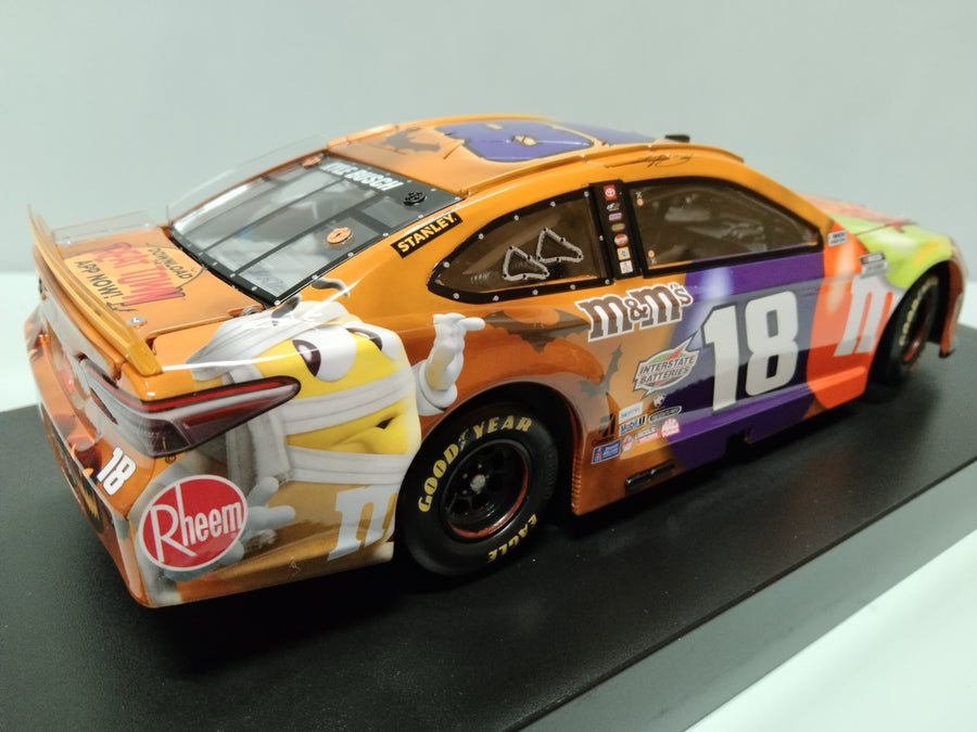 KYLE BUSCH 2020 M&M'S HALLOWEEN CAMRY ELITE 1:24 DIECAST