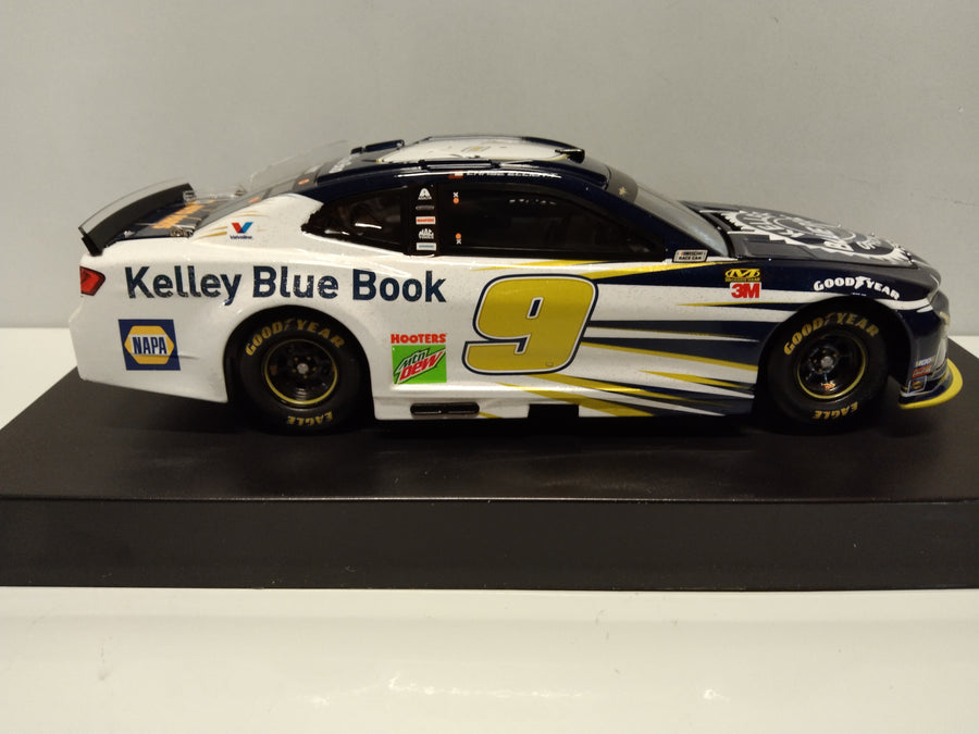 CHASE ELLIOTT 2019 KELLEY BLUE BOOK1:24 ELITE DIECAST 1 0F 154