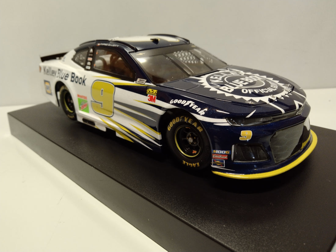 CHASE ELLIOTT 2019 KELLEY BLUE BOOK1:24 ELITE DIECAST 1 0F 154