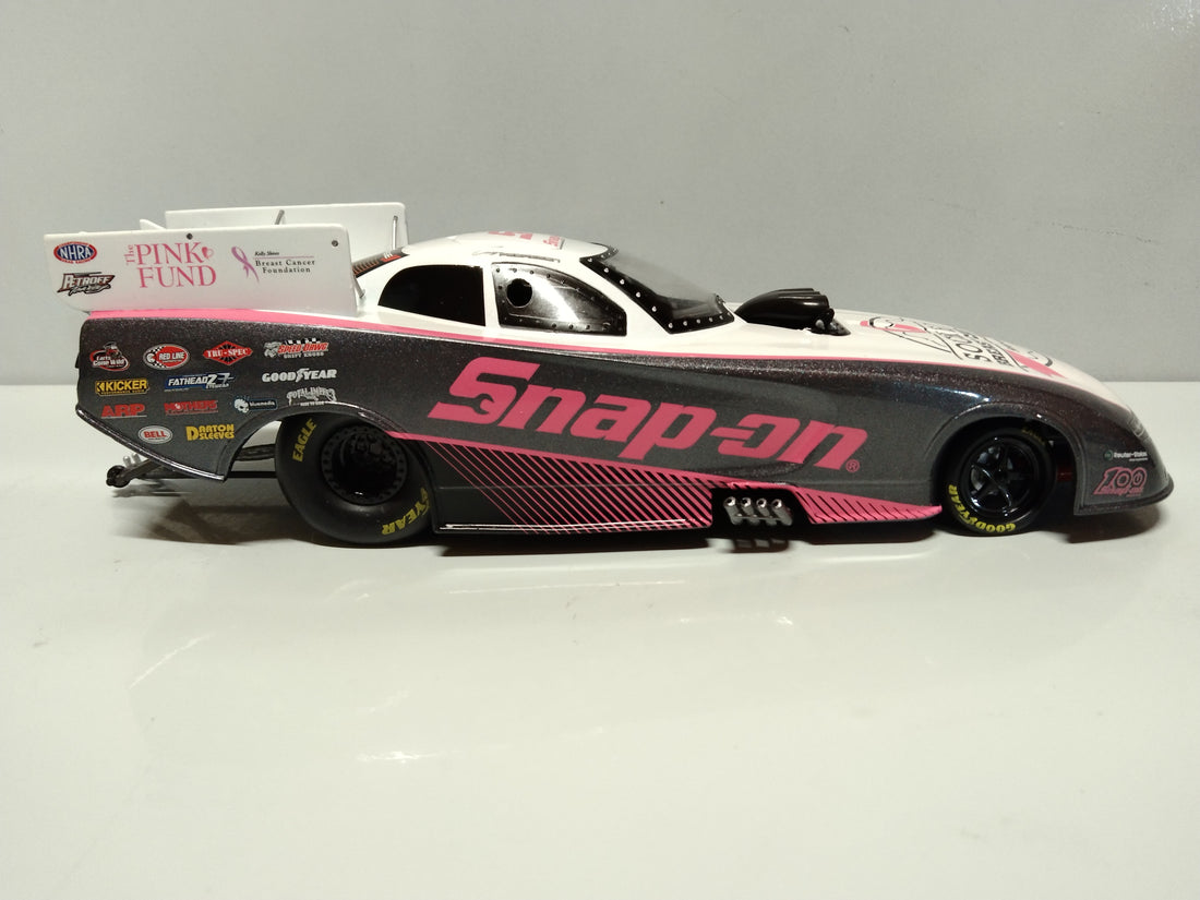 CRUZ PEDREGON 2021 Dodge Charger SRT Hellcat NHRA Funny Car "SOCKET TO BREAST CANCER" 1:24 Diecast