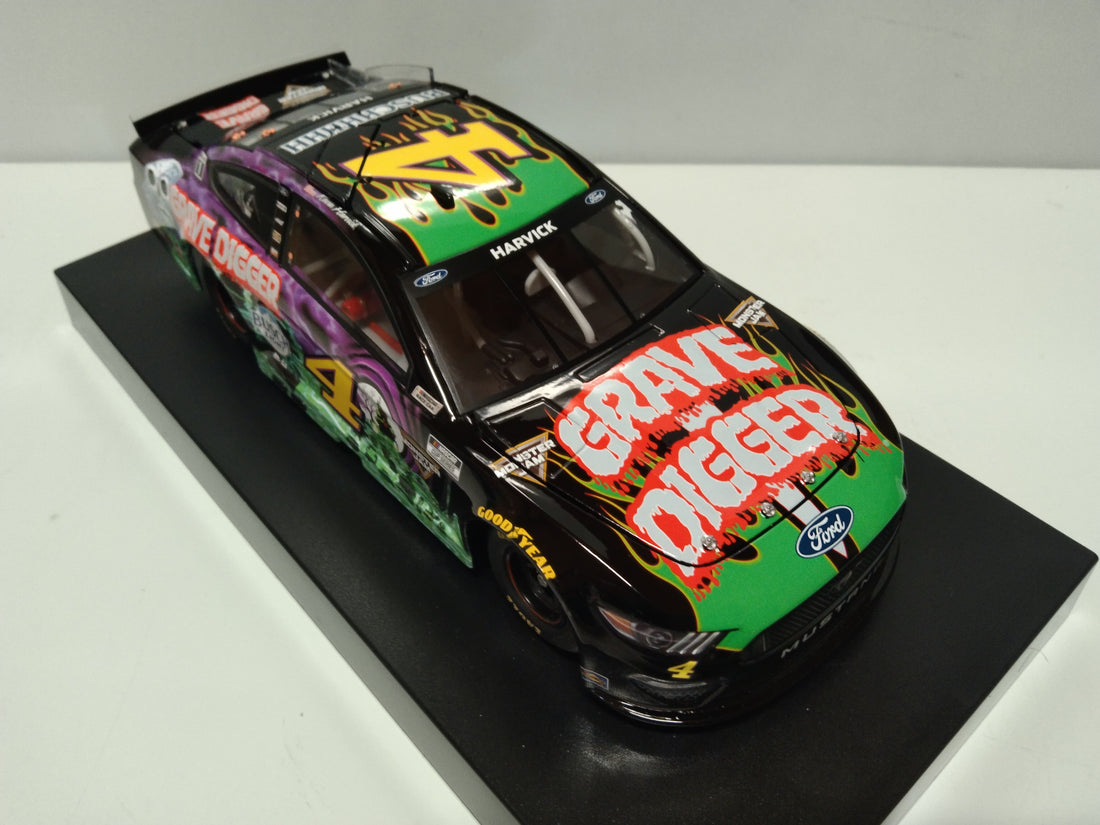 Kevin Harvick 2021 Grave Digger 1:24 Elite Nascar Diecast