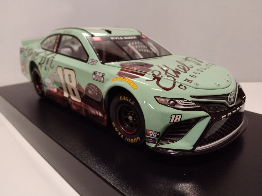 Kyle Busch 2021 Ethel M Chocolate Factory 1:24 ARC Nascar Diecast