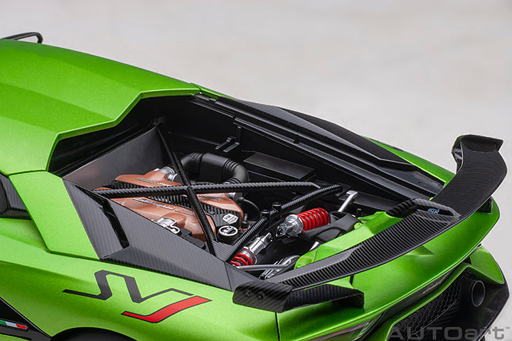 LAMBORGHINI AVENTADOR SVJ (VERDE ALCEO/MATT GREEN) 1:18 AUTOART