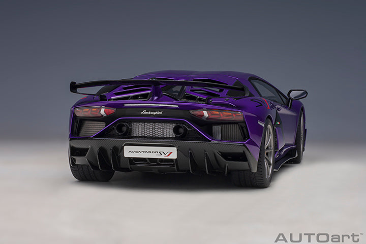 LAMBORGHINI AVENTADOR SVJ (VIOLA PASIFAE/PEARL PURPLE) 1:18 - AUTOART