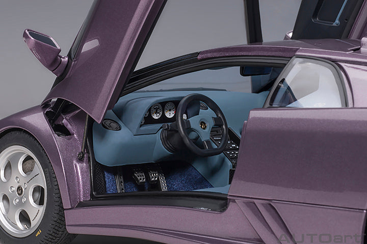 *PRE-ORDER* LAMBORGHINI DIABLO SE30 JOTA (VIOLA SE30/METALLIC PURPLE) 1:18 AUTOART