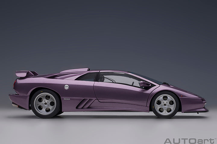 *PRE-ORDER* LAMBORGHINI DIABLO SE30 JOTA (VIOLA SE30/METALLIC PURPLE) 1:18 AUTOART