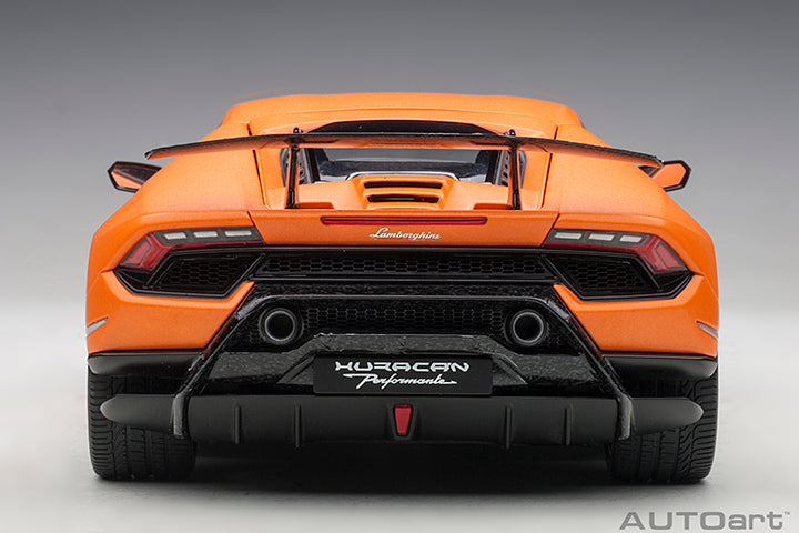 LAMBORGHINI HURACAN PERFORMANTE (ARANCIO ANTHAEUS/MATT ORANGE) 1:18 AUTOART