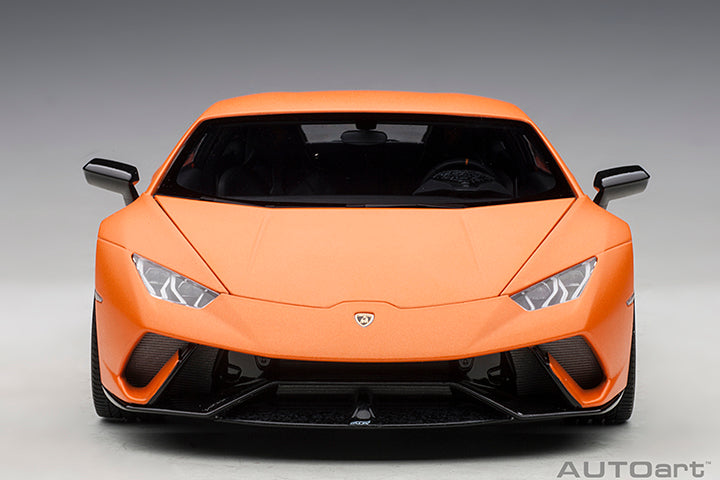 LAMBORGHINI HURACAN PERFORMANTE (ARANCIO ANTHAEUS/MATT ORANGE) 1:18 AUTOART