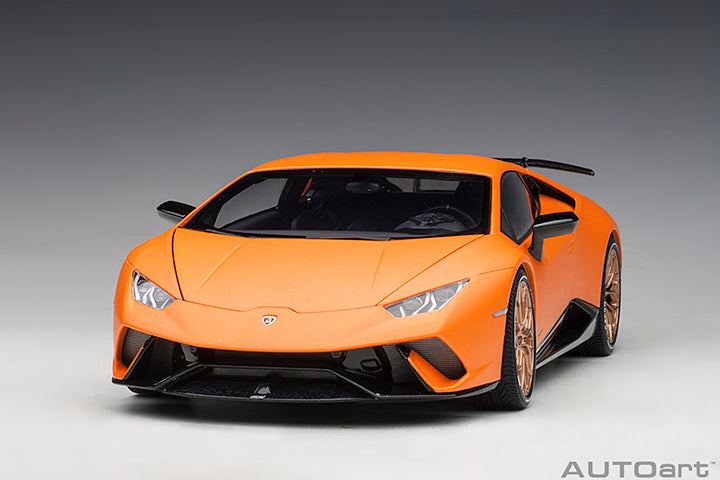 LAMBORGHINI HURACAN PERFORMANTE (ARANCIO ANTHAEUS/MATT ORANGE) 1:18 AUTOART