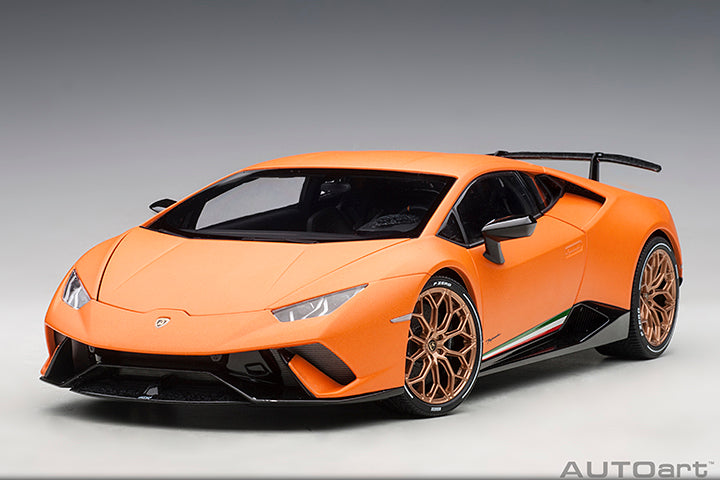 LAMBORGHINI HURACAN PERFORMANTE (ARANCIO ANTHAEUS/MATT ORANGE) 1:18 AUTOART