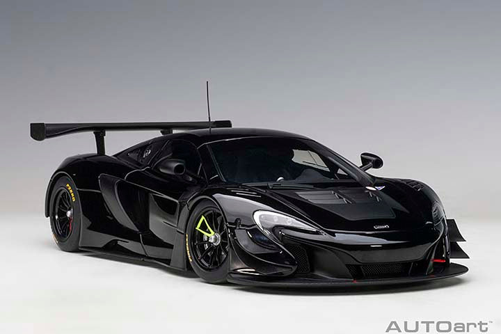 McLAREN 650S GT3 (GLOSS BLACK/MATT BLACK ACCENTS) 1:18 - AUTOART