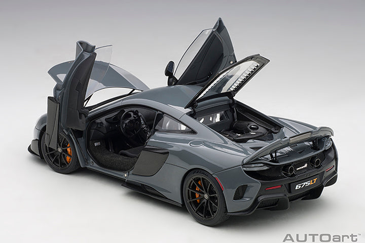 McLAREN 675LT (CHICANE GREY) 1:18 - AUTOART