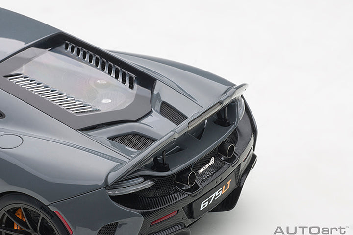 McLAREN 675LT (CHICANE GREY) 1:18 - AUTOART