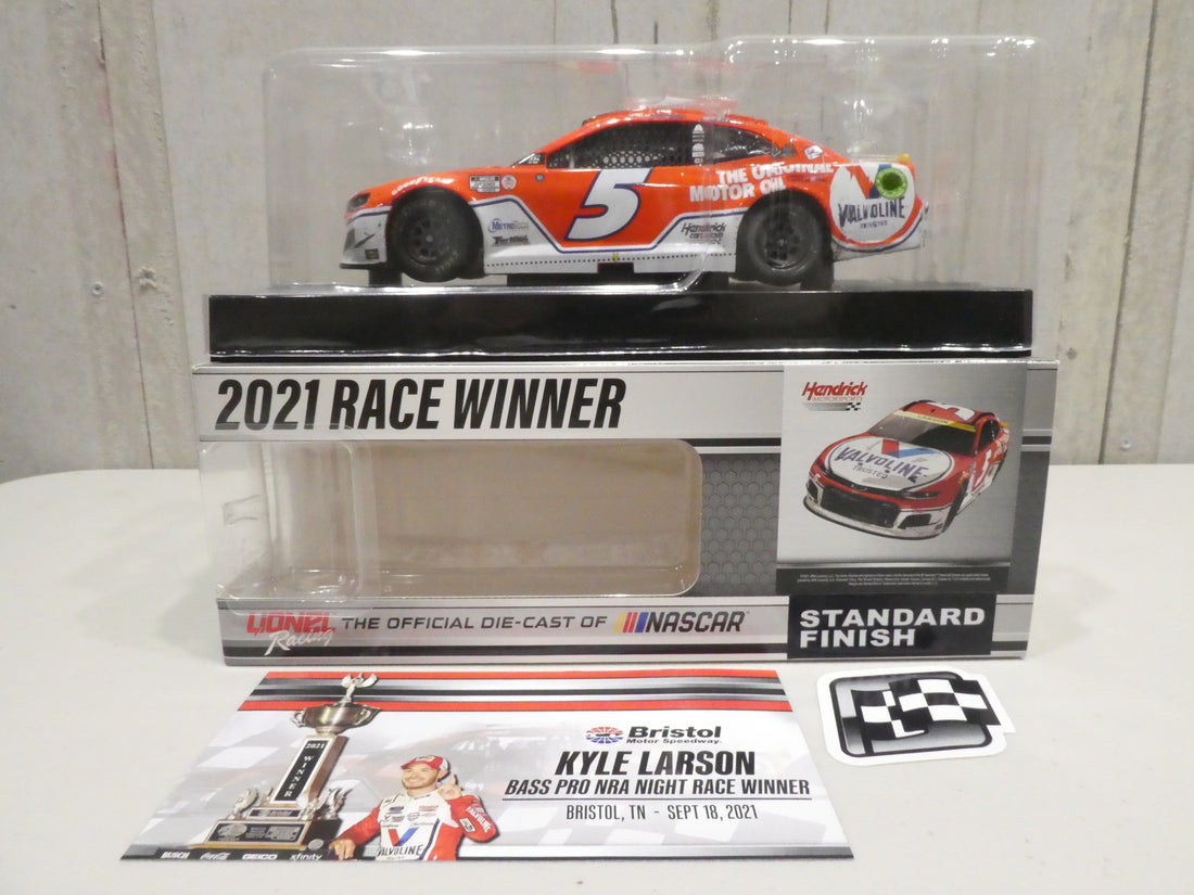 KYLE LARSON 2021 VALVOLINE BRISTOL RACED WIN 1:24 ARC DIECAST