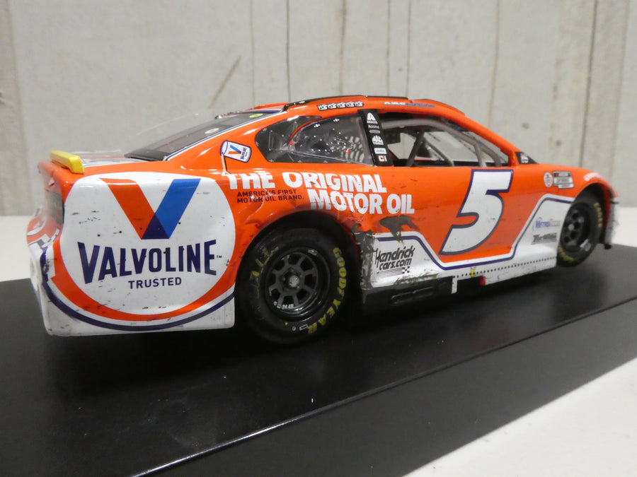 KYLE LARSON 2021 VALVOLINE BRISTOL RACED WIN 1:24 ARC DIECAST