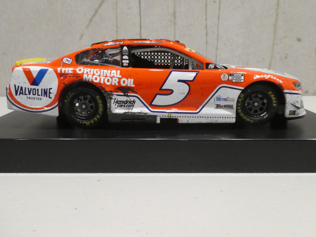 KYLE LARSON 2021 VALVOLINE BRISTOL RACED WIN 1:24 ARC DIECAST