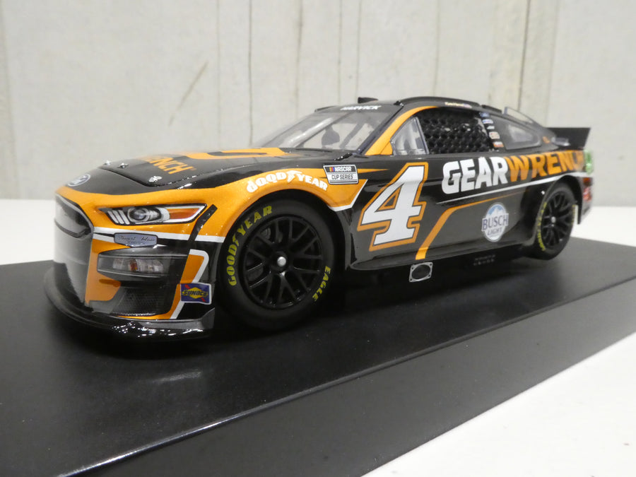 KEVIN HARVICK 2022 GEARWRENCH 1:24 ELITE DIECAST 1 OF 232