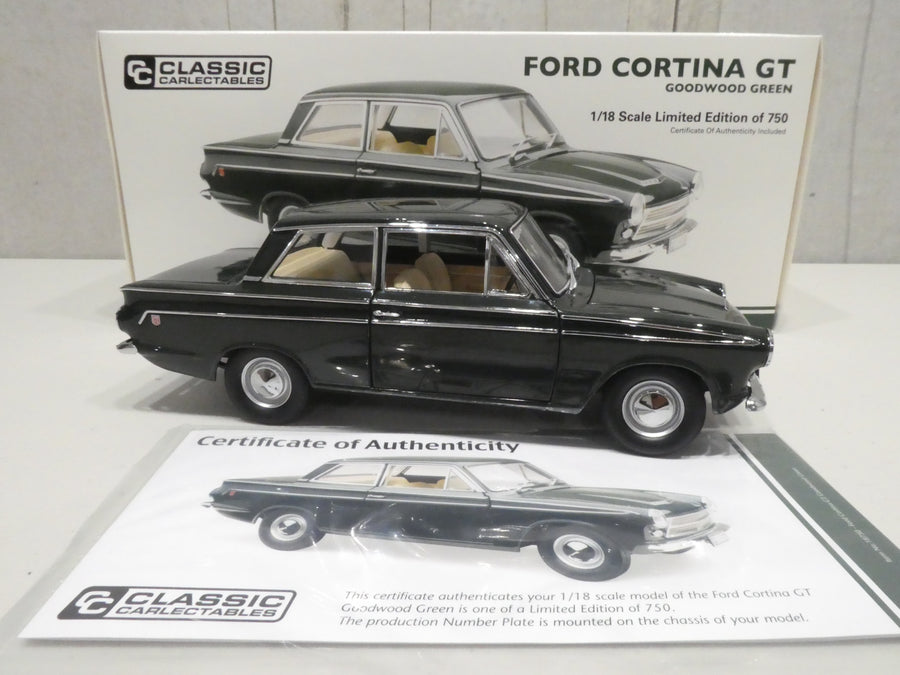 Ford Cortina GT Goodwood Green - 1:18 Diecast Model