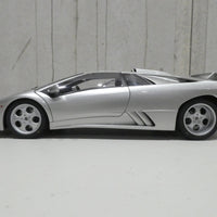 LAMBORGHINI DIABLO SE30 JOTA (TITANIO/METALLIC SILVER) 1:18 SCALE - AUTOARRT