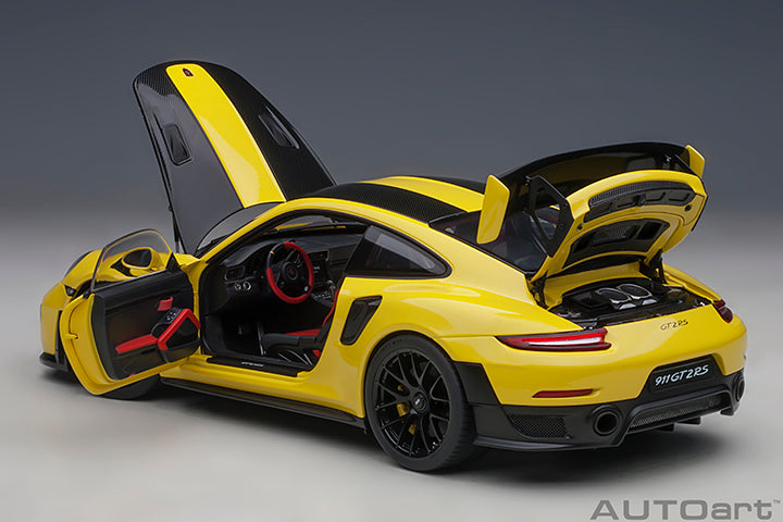 PORSCHE 911 (991.2) GT2 RS WEISSACH PACKAGE (RACING YELLOW)