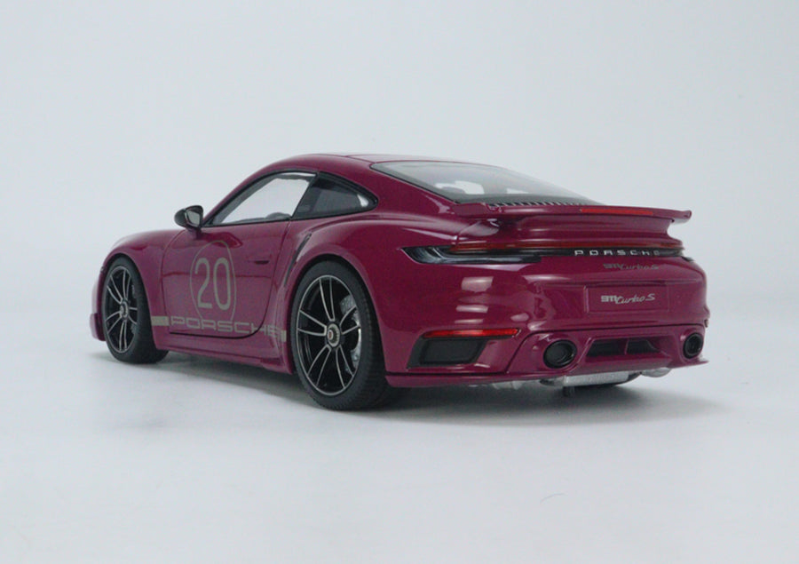 *PRE-ORDER* Porsche 911 (992) Turbo S Coupe Sports Design 2021 RED - 1:18 Diecast Model - Minichamps