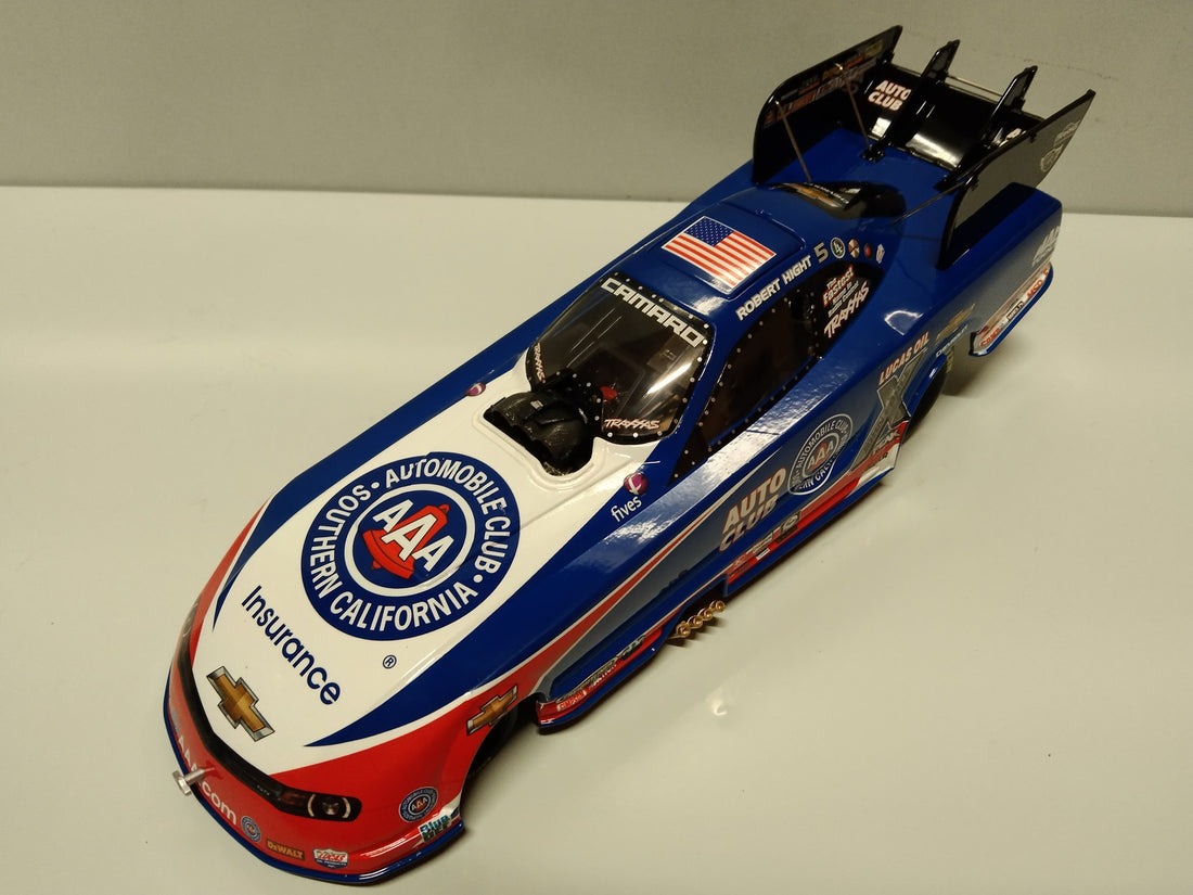 Robert Hight 2015 AAA Camaro Funny Car 1:24 Diecast