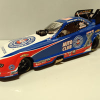 Robert Hight 2015 AAA Camaro Funny Car 1:24 Diecast