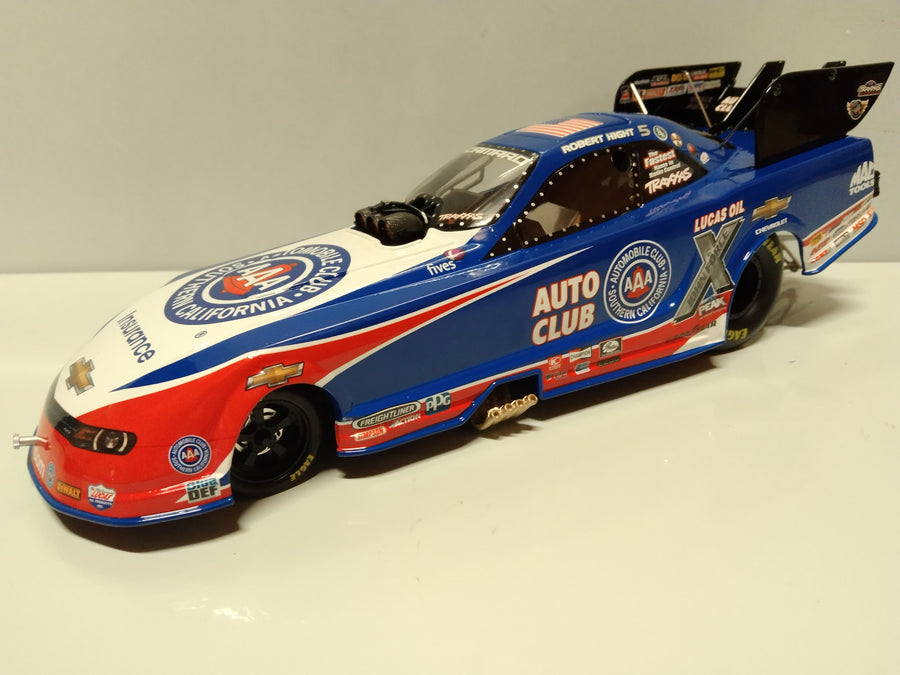 Robert Hight 2015 AAA Camaro Funny Car 1:24 Diecast